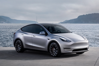 Yeni Tesla Model Y satışa çıktı!